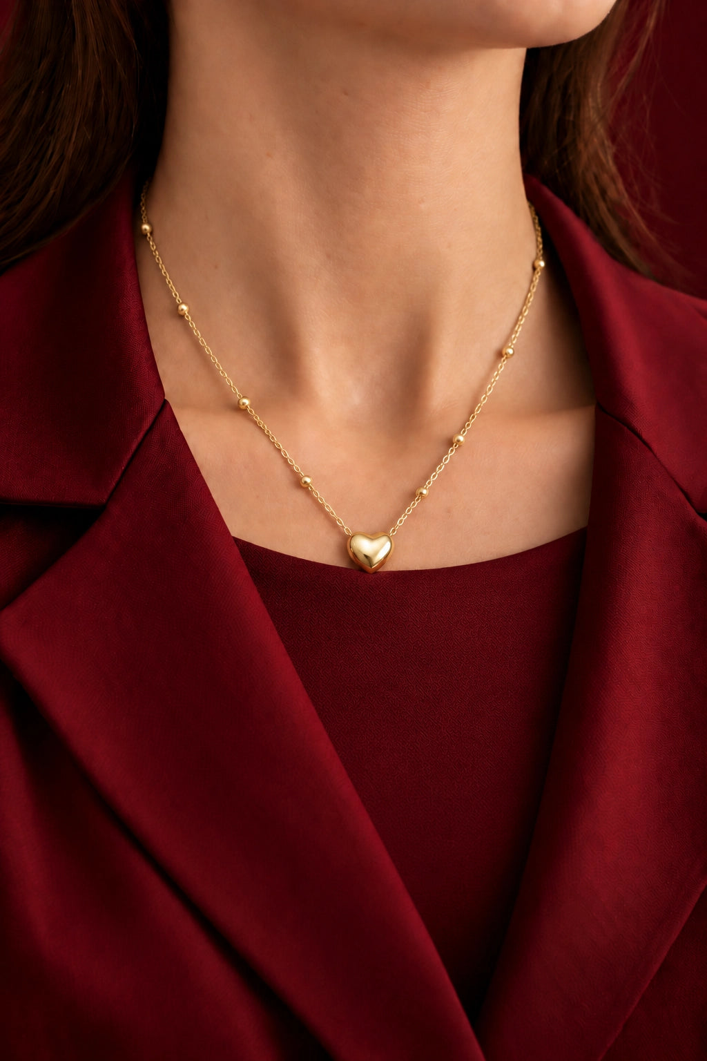 Sehr – Gold Heart Necklace