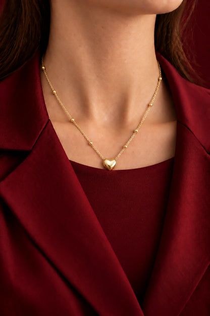 Sehr – Gold Heart Necklace