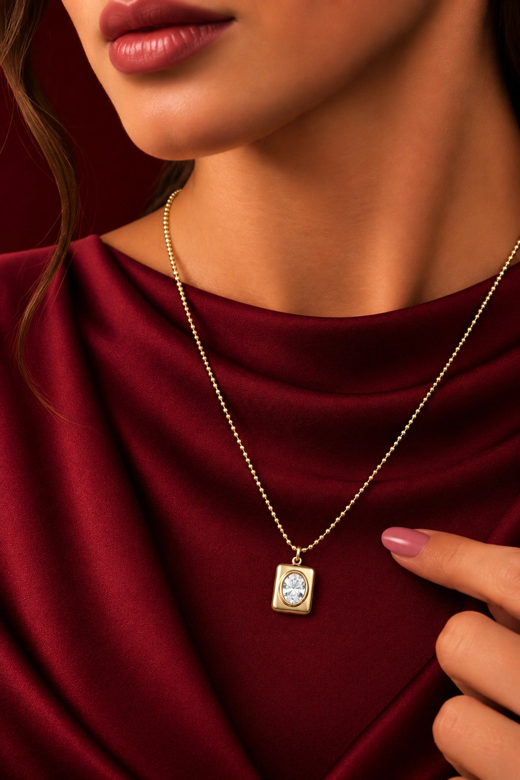Lorin – Crystal Pendant Necklace