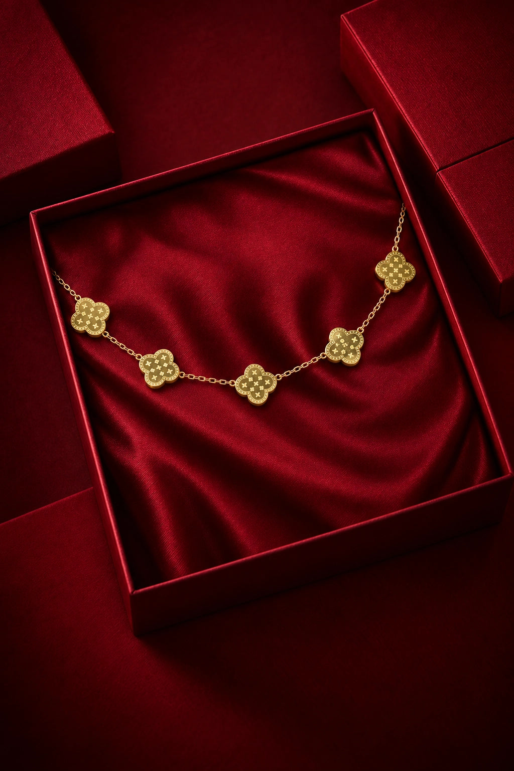 Lucera – Clover Charm Bracelet