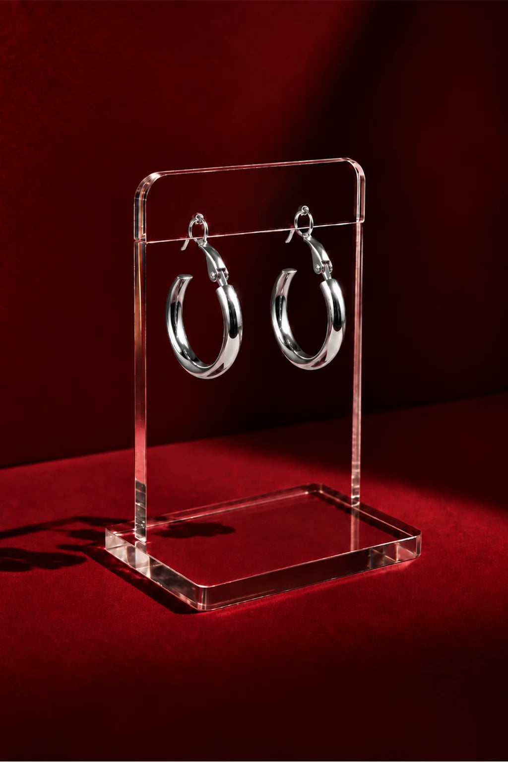 Polished Oval Hoop Earrings in Gold & Silver | ZARIF