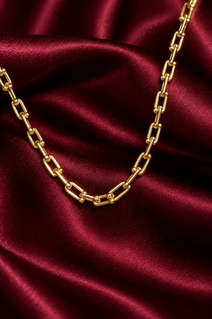 Selene – Gold Chain Necklace