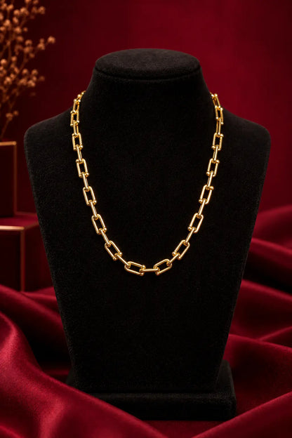 Selene – Gold Chain Necklace
